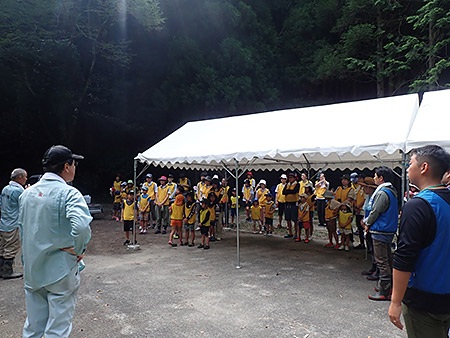～自然の川で～ヤマメのつかみ取りを楽しもう！（1）