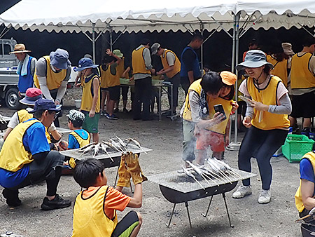 ～自然の川で～ヤマメのつかみ取りを楽しもう！（7）